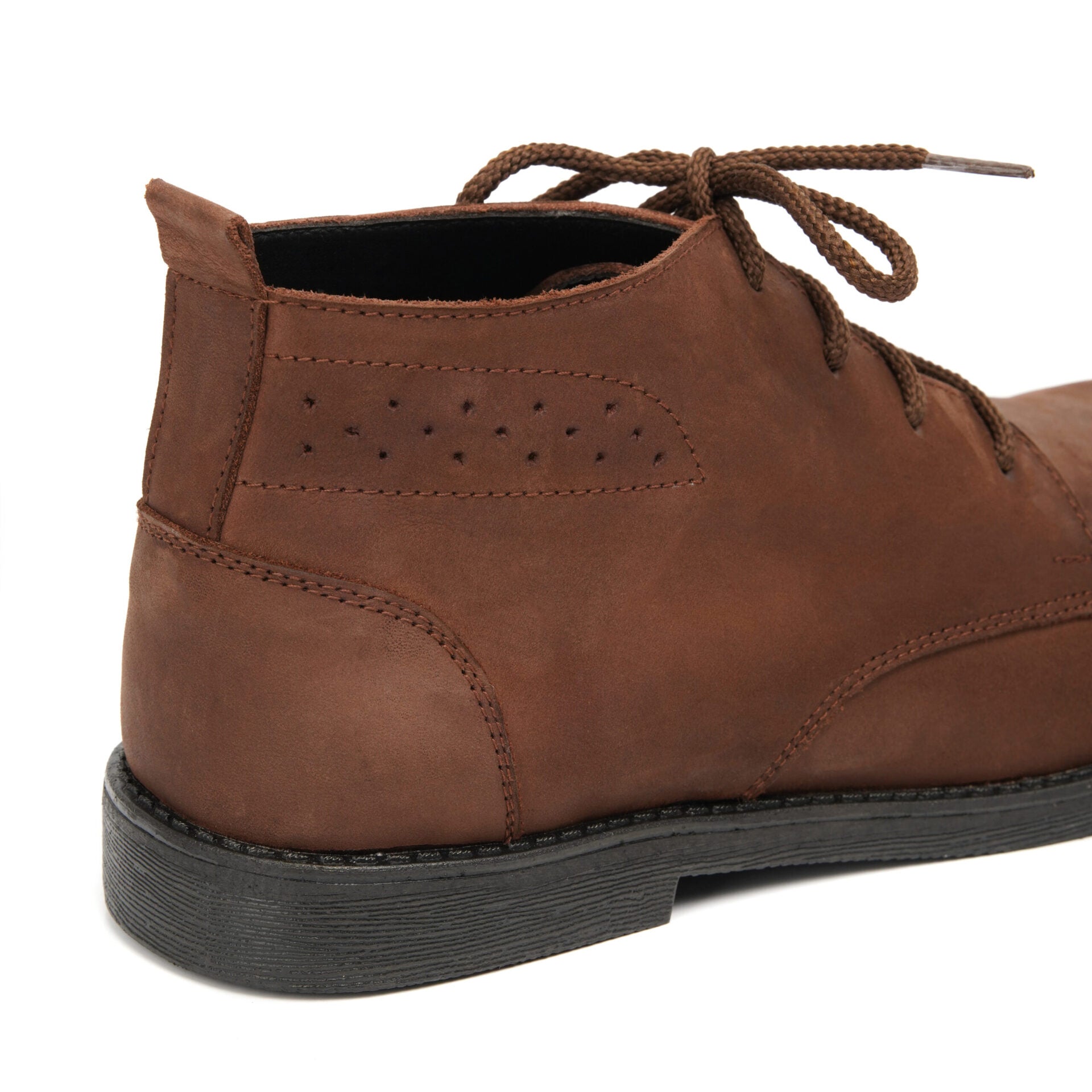 Rustic Rambler Chukka - Cow Leather